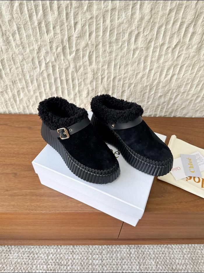 2025112816502624 340